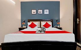 Hotel O Torento Residency
