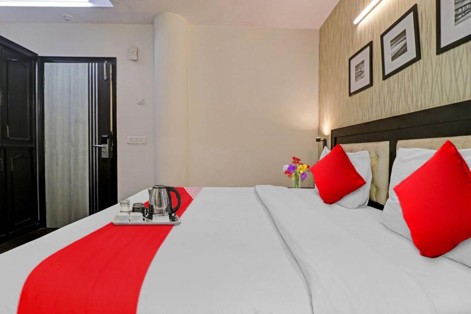 Hotel O Torento Residency Delhi  Buitenkant foto